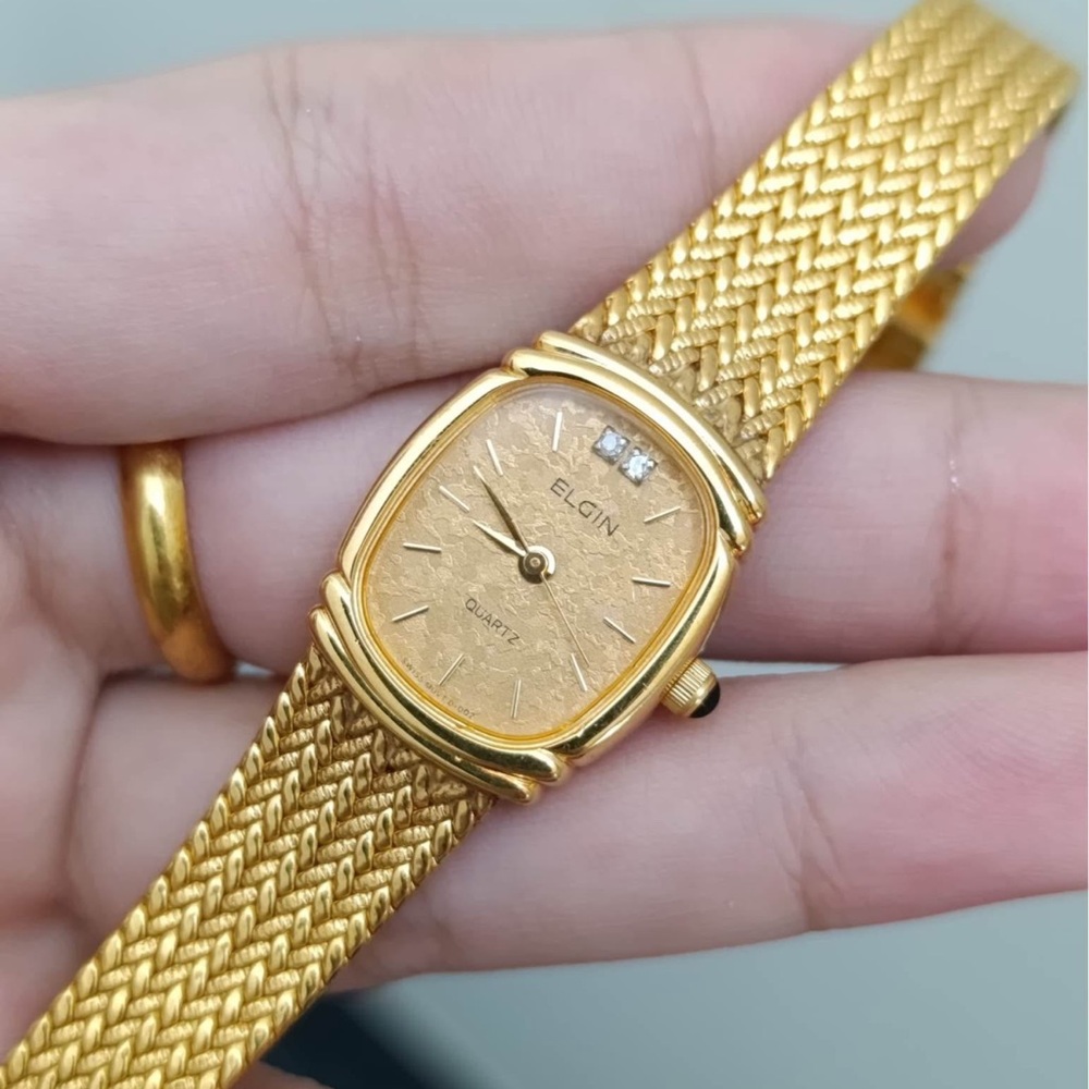 Vtg 1970s Elgin Quartz FK 283 Women’s Watch
[Like New] Gold Plated Mesh Bracelet